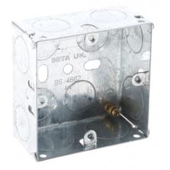 Deta 金属盒 系列 IP00 银色 接地终端 金属 后背箱 DB164B, 合符BS 标准