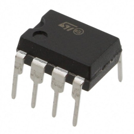STMicroelectronics VIPER06HN  降压，反激  8-DIP（0.300\，7.62mm），7 引线